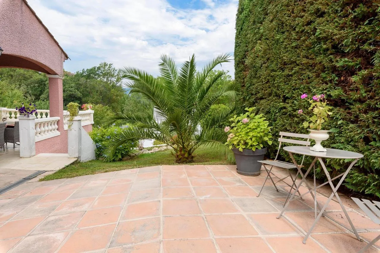 La Maisonnette Du Clos La Roquette-sur-Siagne France
