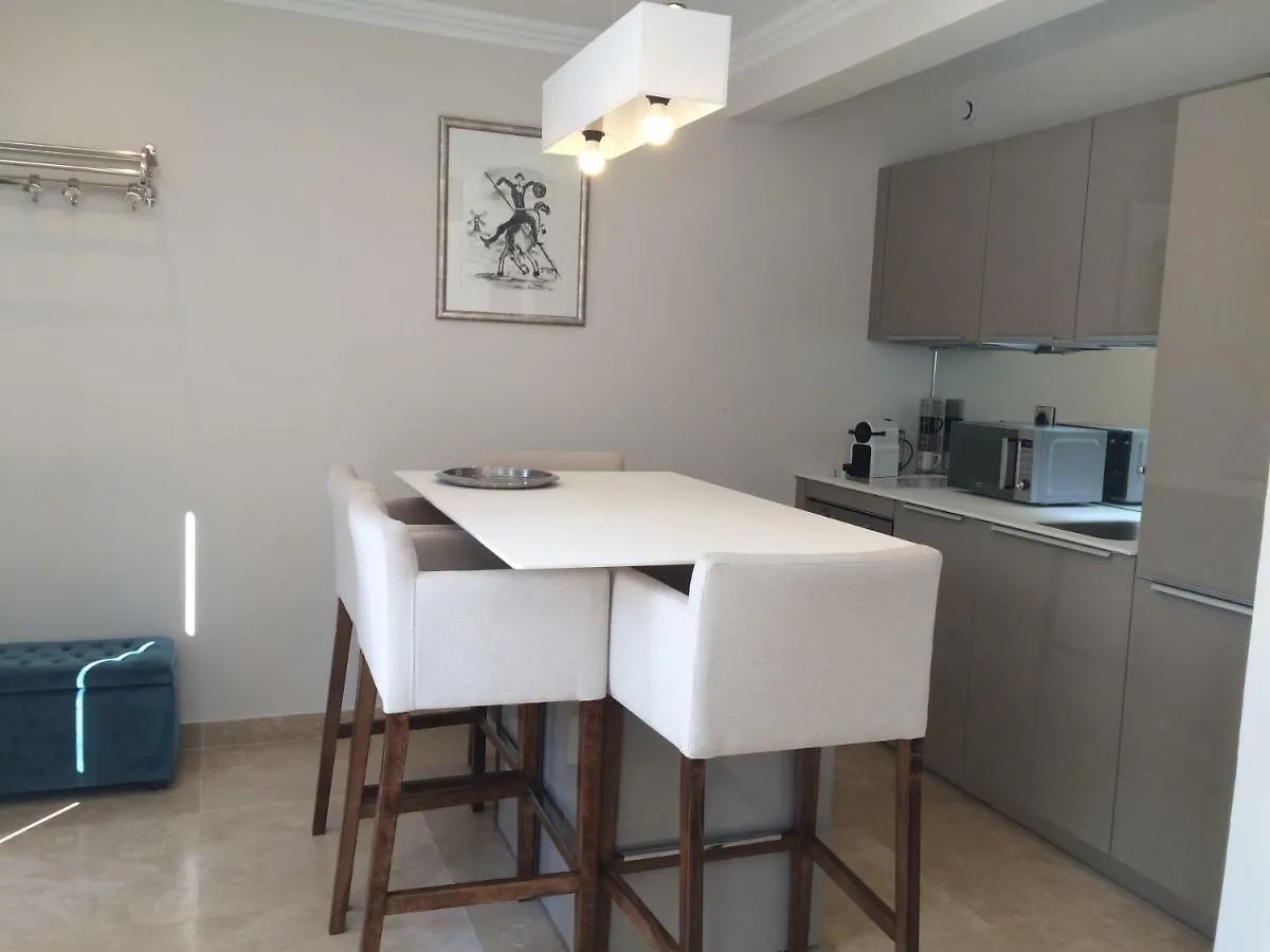 La Maisonnette Du Clos La Roquette-sur-Siagne Apartment